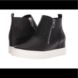 Steve Madden Wedgie Wedge Sneakers Booties